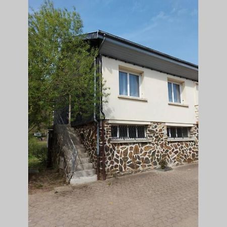 Gite En Bord De Meuse Monthermé 外观 照片